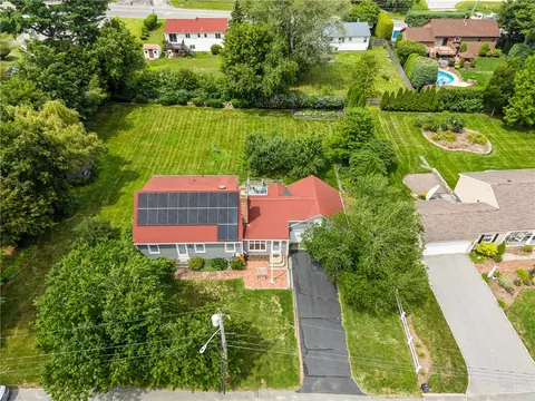 View/Area - 37 Nelson Rd, Cranston, RI 02921 photo 3 of 12