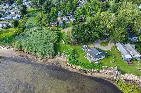 29 E Andrew Comstock Rd, Warwick, RI 02886 photo 41