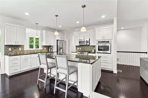 Kitchen - 919 Ten Rod Rd, Exeter, RI 02822 photo 3 of 6
