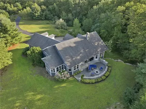 Exterior - 919 Ten Rod Rd, Exeter, RI 02822 photo 2 of 6
