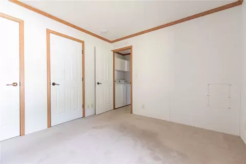 Bedroom - 979 Toll Gate Rd, Warwick, RI 02886 photo 3 of 5