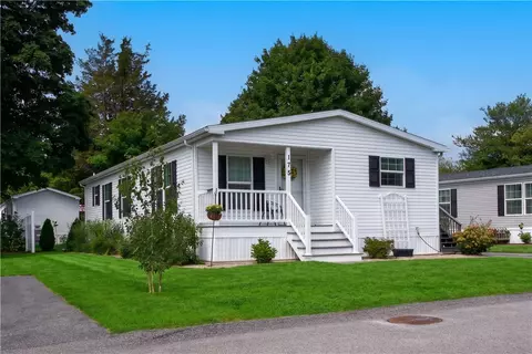 175 Lewis Farm Rd, East Greenwich, RI 02818