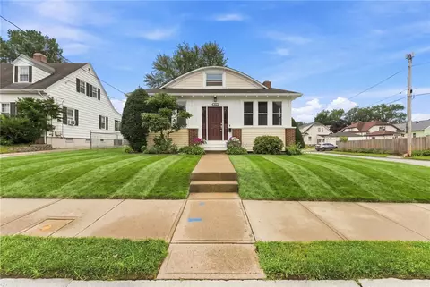47 Friendly Rd, Cranston, RI 02910