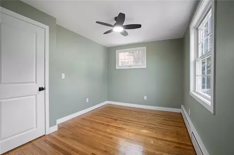 Bedroom - 61 Cactus St, Warwick, RI 02886 photo 4 of 6