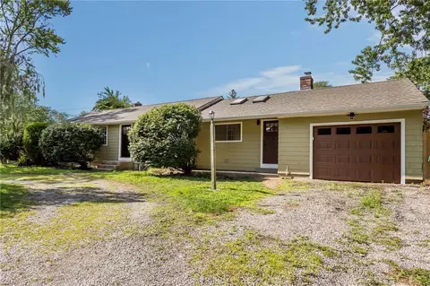 Exterior - 61 Cactus St, Warwick, RI 02886 photo 1 of 4