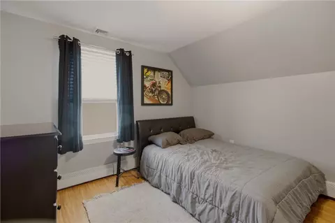 Bedroom - 5 Beejay Ct, Warren, RI 02885 photo 4 of 9