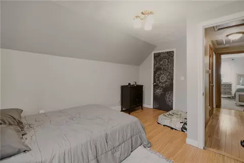 Bedroom - 5 Beejay Ct, Warren, RI 02885 photo 5 of 9