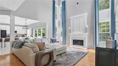 Living - 68 Castle Rocks Rd, Warwick, RI 02886 photo 1 of 3