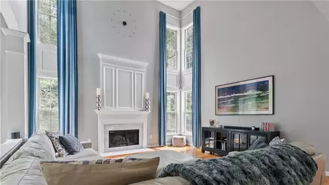 Living - 68 Castle Rocks Rd, Warwick, RI 02886 photo 2 of 3