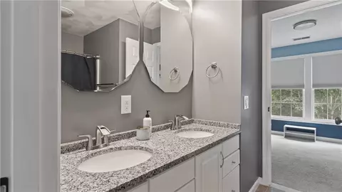 Bath - 68 Castle Rocks Rd, Warwick, RI 02886 photo 5 of 6