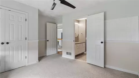 Bedroom - 68 Castle Rocks Rd, Warwick, RI 02886 photo 5 of 5