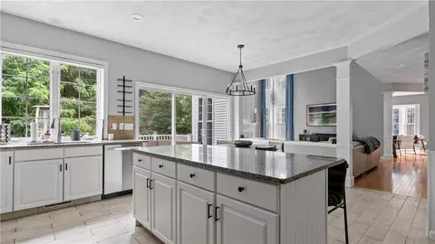 Entry Way - 68 Castle Rocks Rd, Warwick, RI 02886 photo 1 of 6