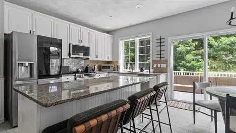 Kitchen - 68 Castle Rocks Rd, Warwick, RI 02886 photo 1 of 2