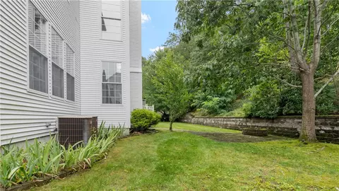 Exterior - 68 Castle Rocks Rd, Warwick, RI 02886 photo 9 of 11