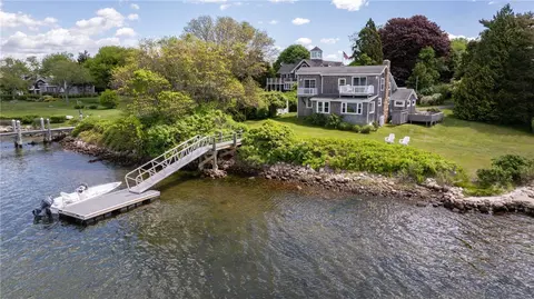 47 Sunset Dr, Charlestown, RI 02813