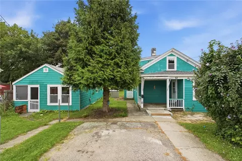 62 Leading St, Johnston, RI 02919