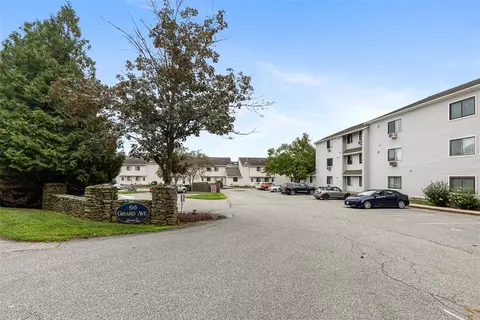 66 Girard Ave #223, Newport, RI 02840