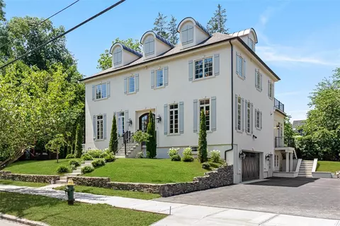 310 Blackstone Blvd, Providence, RI 02906
