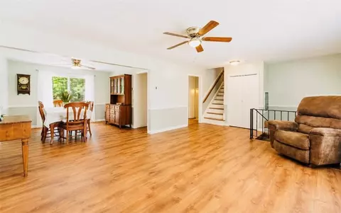 Living - 10 Lofty Heights Rd, Westerly, RI 02891 photo 2 of 4