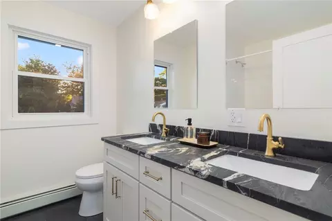 Bath - 6 Holmes St, Westerly, RI 02891 photo 1 of 3