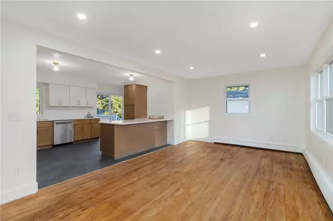 Living - 6 Holmes St, Westerly, RI 02891 photo 2 of 4
