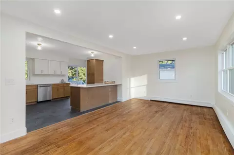 Living - 6 Holmes St, Westerly, RI 02891 photo 2 of 4