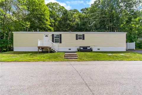 Exterior - 38 Diamond Rd, Glocester, RI 02814 photo 7 of 11