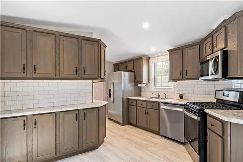 Kitchen - 38 Diamond Rd, Glocester, RI 02814 photo 2 of 6