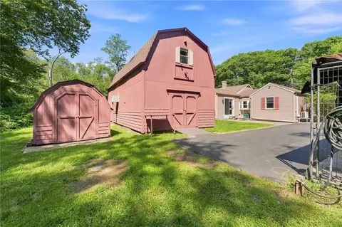 Exterior - 430 Ten Rod Rd, Exeter, RI 02822 photo 2 of 5