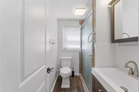 Bath - 430 Ten Rod Rd, Exeter, RI 02822 photo 1 of 1
