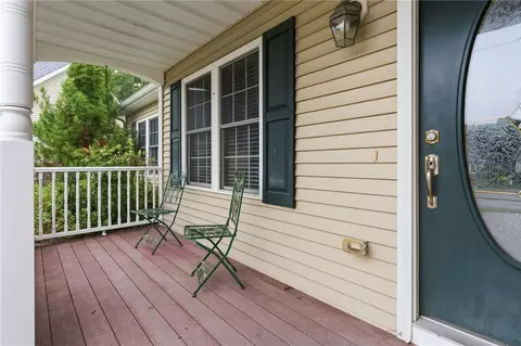 Exterior - 31 Butterfly Dr, Westerly, RI 02891 photo 6 of 9