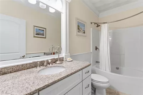 Bath - 31 Butterfly Dr, Westerly, RI 02891 photo 1 of 4
