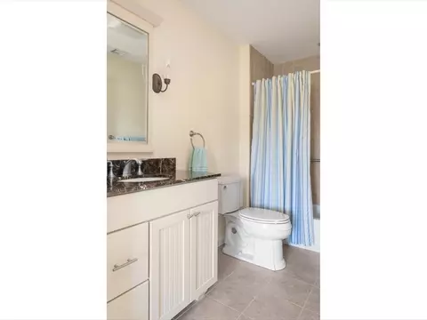 Bath - 114 Granite St #317, Westerly, RI 02891 photo 2 of 3