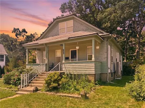 131 Welfare Ave, Warwick, RI 02888