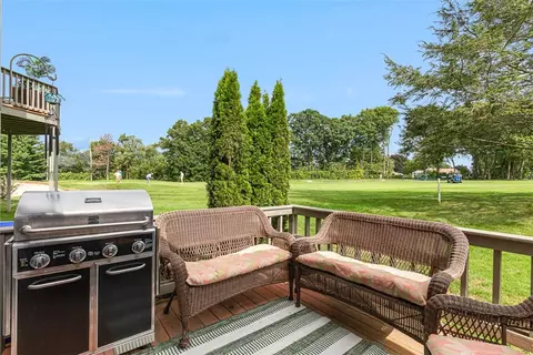 58 Needle Grove Pt #B, North Providence, RI 02904