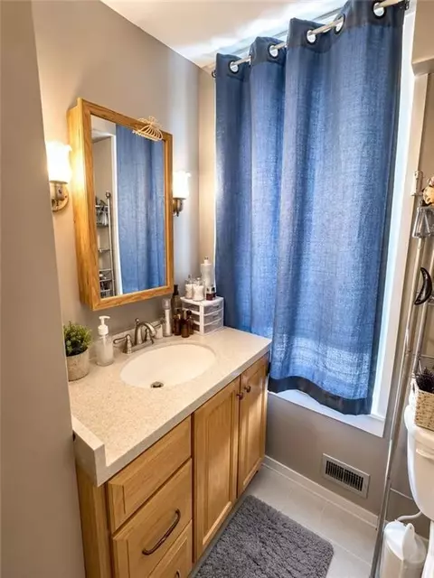 Bath - Undisclosed, Woonsocket, RI 02985 photo 2 of 3