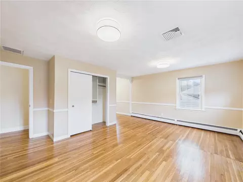 Bedroom - 83 Sandro Dr, Warwick, RI 02886 photo 1 of 3