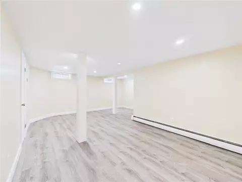 Living - 83 Sandro Dr, Warwick, RI 02886 photo 9 of 10
