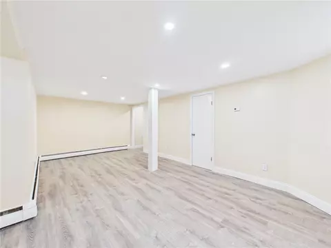 Living - 83 Sandro Dr, Warwick, RI 02886 photo 10 of 10