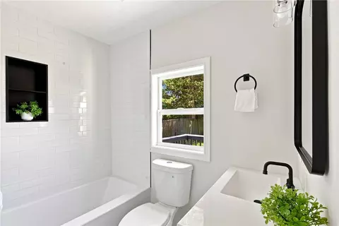 Bath - 45 Milton Rd, Warwick, RI 02888 photo 2 of 2