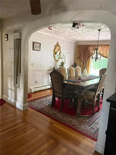 Dining - 82 Killingly St, Providence, RI 02909 photo 3 of 4
