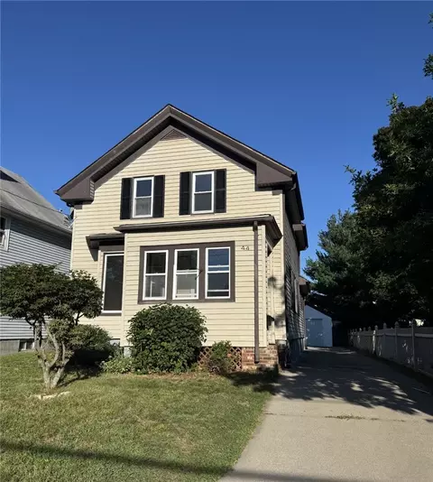 44 Walnut St, East Providence, RI 02914