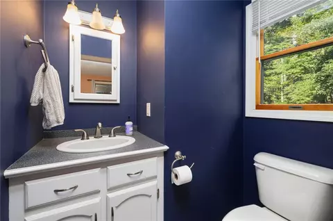 Bath - 702 Gardner Rd, Exeter, RI 02822 photo 2 of 2