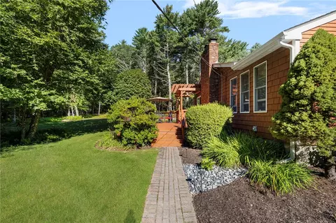 Exterior - 702 Gardner Rd, Exeter, RI 02822 photo 3 of 9