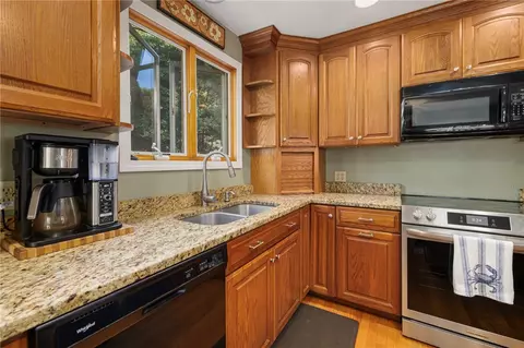 Kitchen - 702 Gardner Rd, Exeter, RI 02822 photo 4 of 6