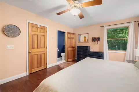 Bedroom - 702 Gardner Rd, Exeter, RI 02822 photo 4 of 5