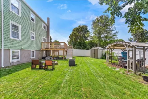 Exterior - 538 Bound Rd, Woonsocket, RI 02895 photo 6 of 9