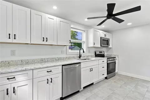 Kitchen - 53 Pell Ave, Warwick, RI 02888 photo 1 of 1