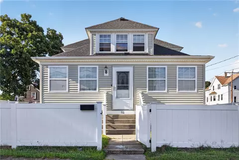 91 Waterman Ave, Cranston, RI 02910