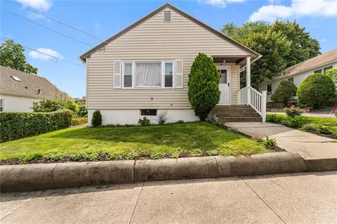 60 Hendrick St, Providence, RI 02908
